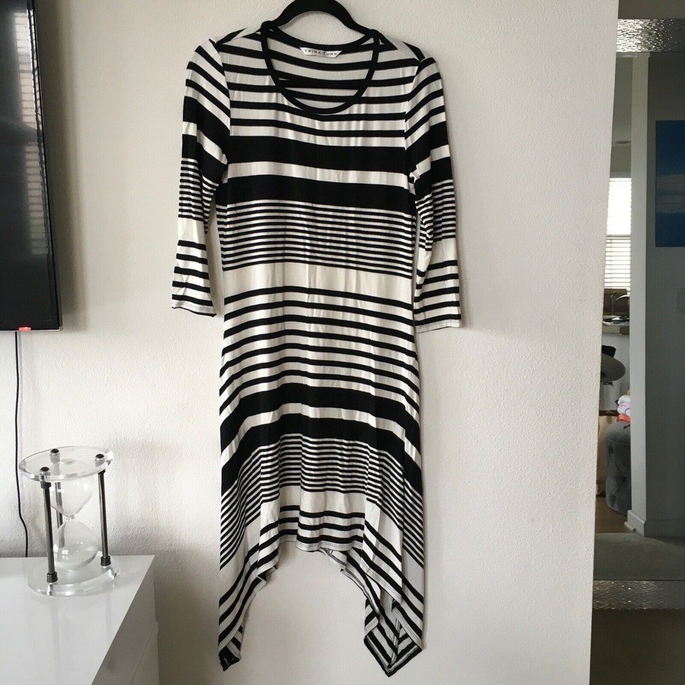 Trina Turk Dress Medium Women black white Stripe‎ 3/4 sleeves Asymmetrical Hem